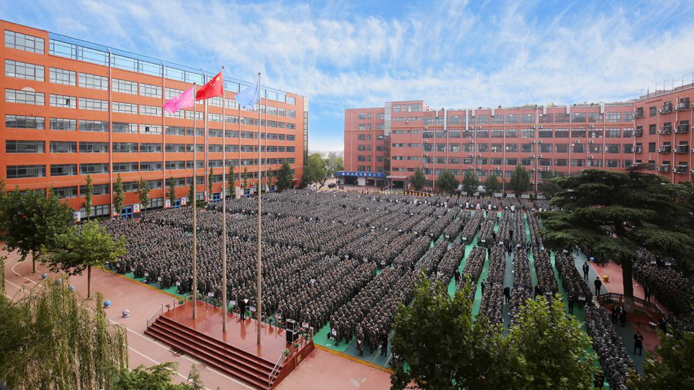 临沂郑州商业中等专业学校---扫码吹风机控制器